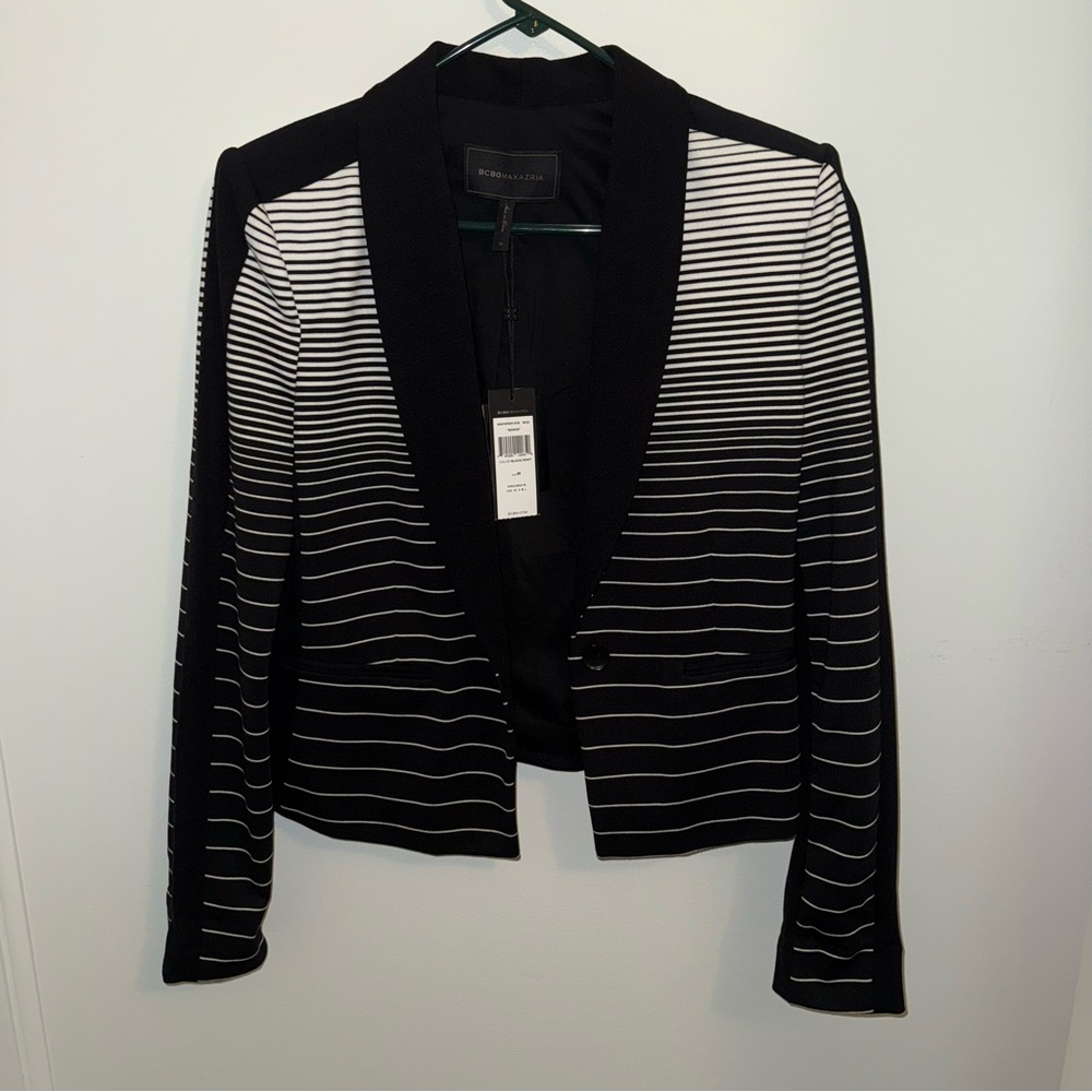 NWT BCBG Bowie Black and White Striped Blazer